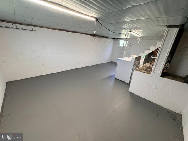 112 Vernon Avenue photo 17