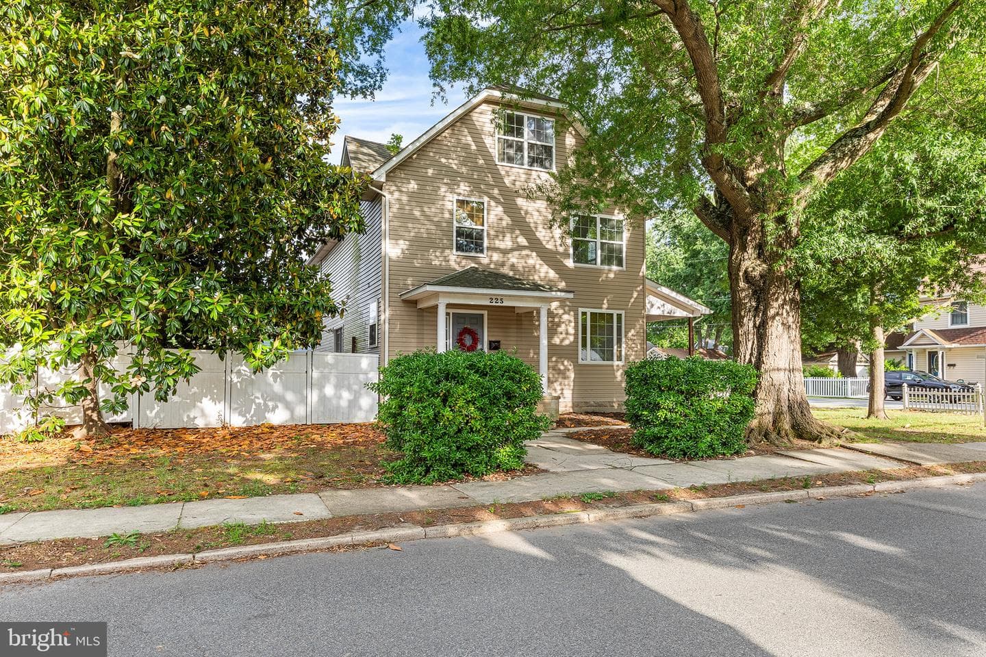 225 S 2nd Street, Denton