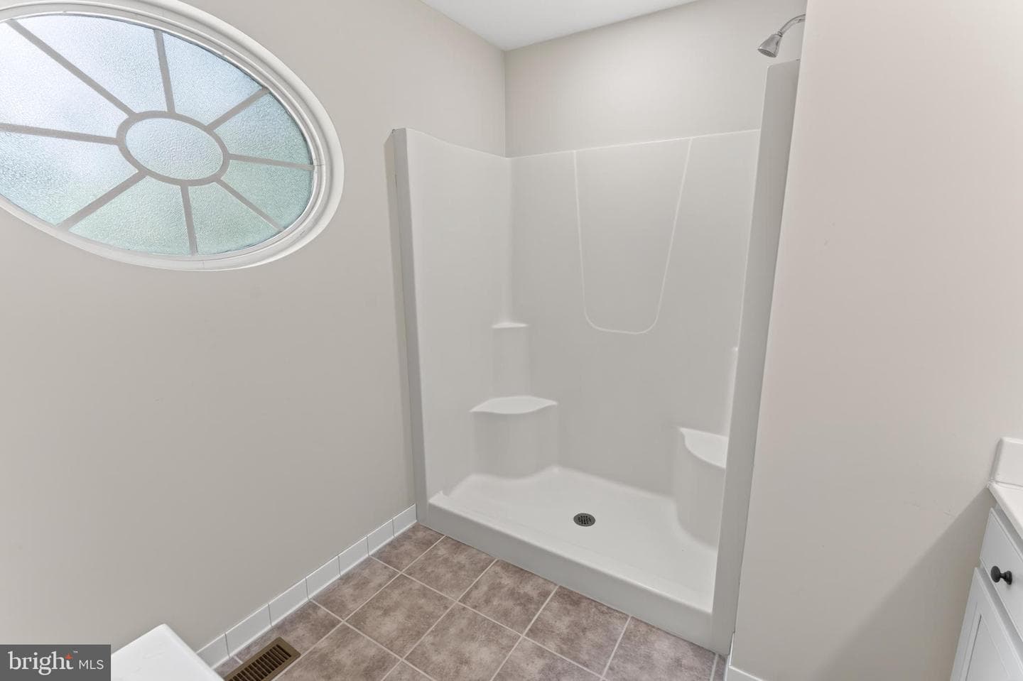 502 Kathryn Court photo 26
