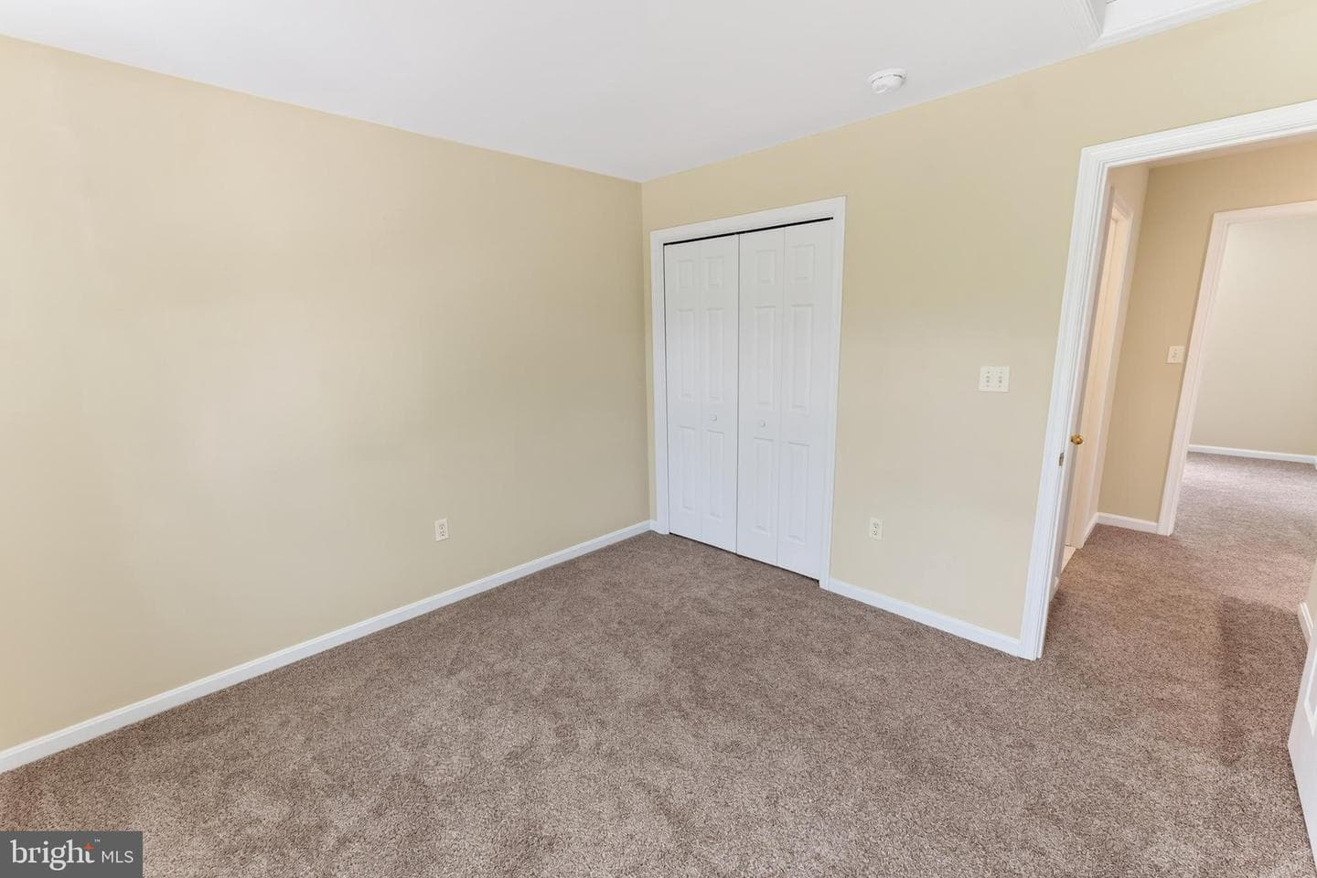 502 Kathryn Court photo 31
