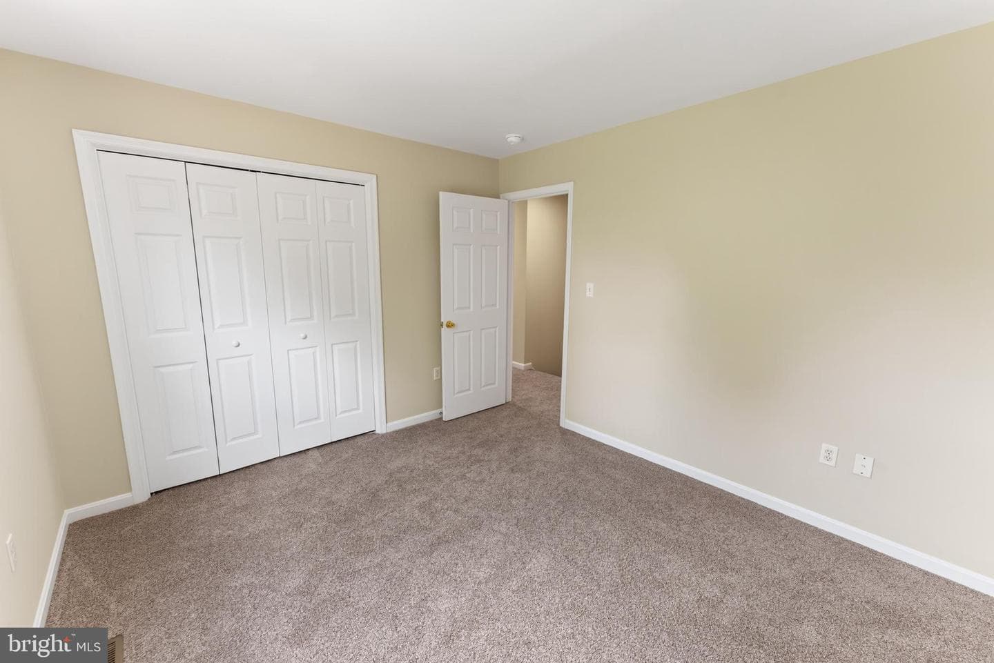 502 Kathryn Court photo 36