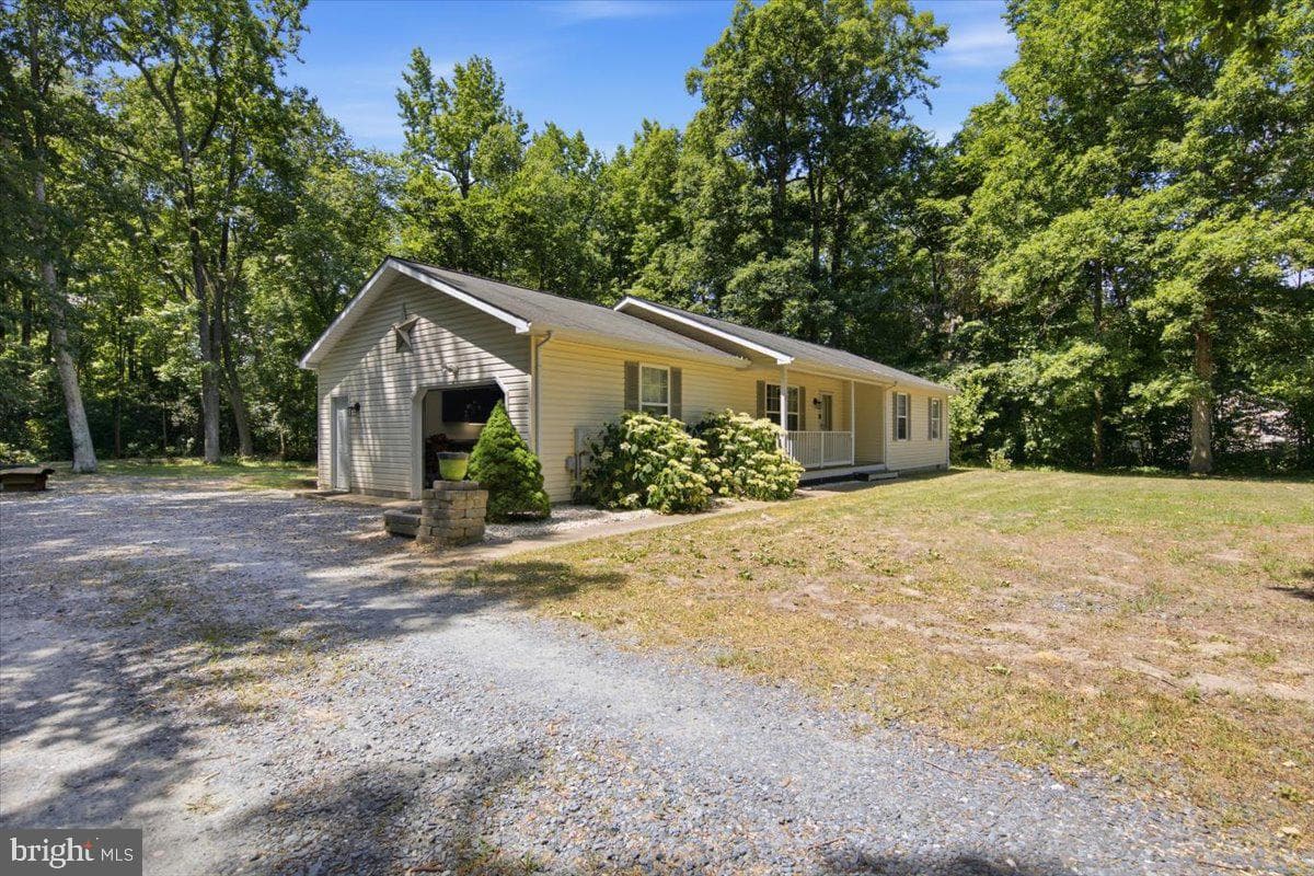 25389 Kent Street photo 19