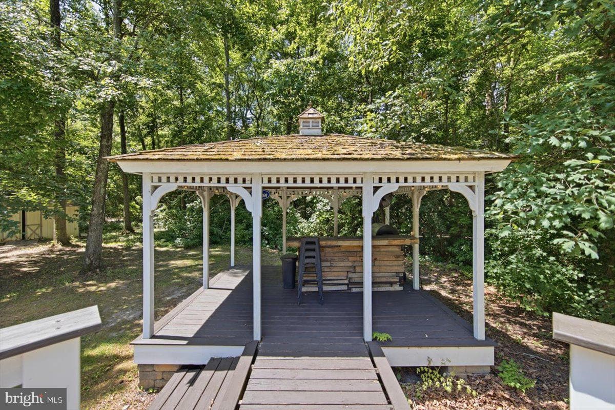 25389 Kent Street photo 24