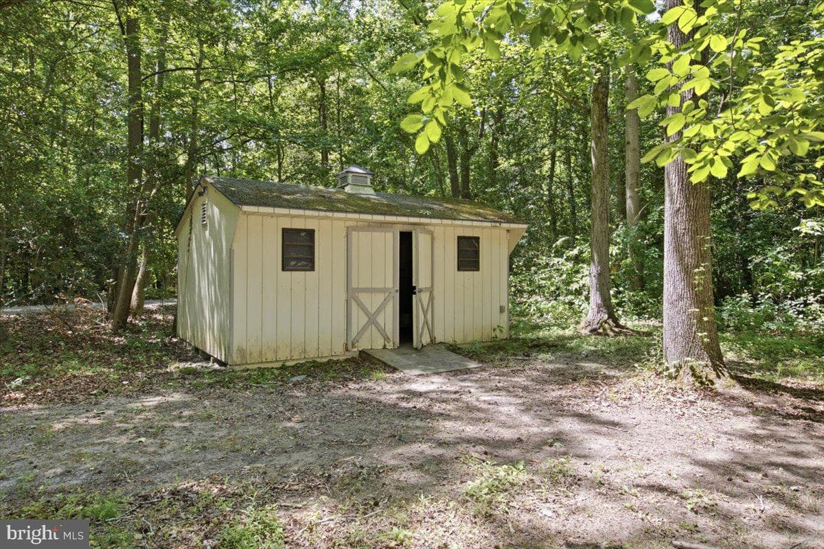 25389 Kent Street photo 26