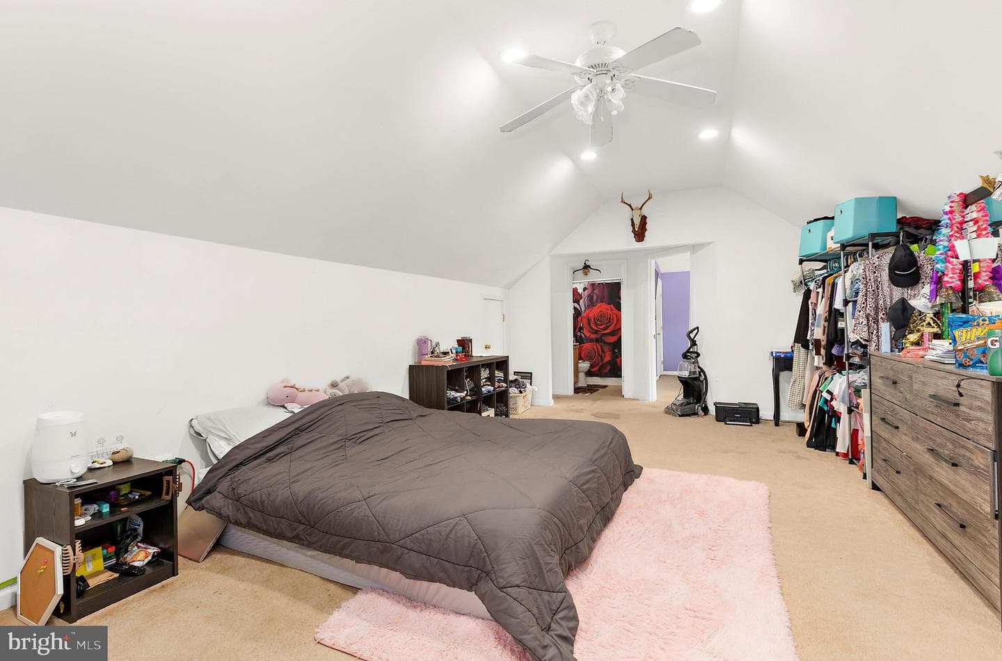 102 Lister Lane photo 32