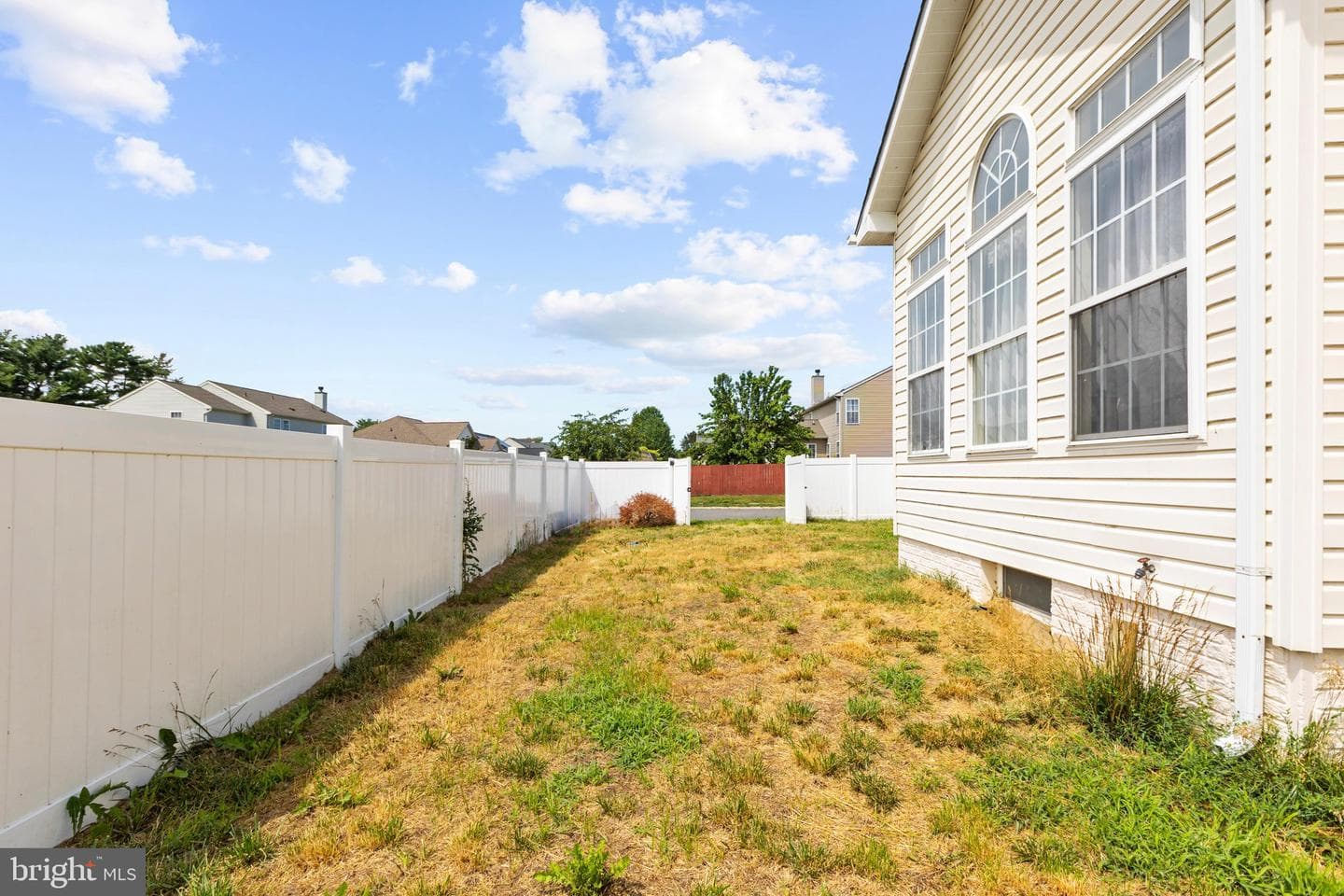 102 Lister Lane photo 43