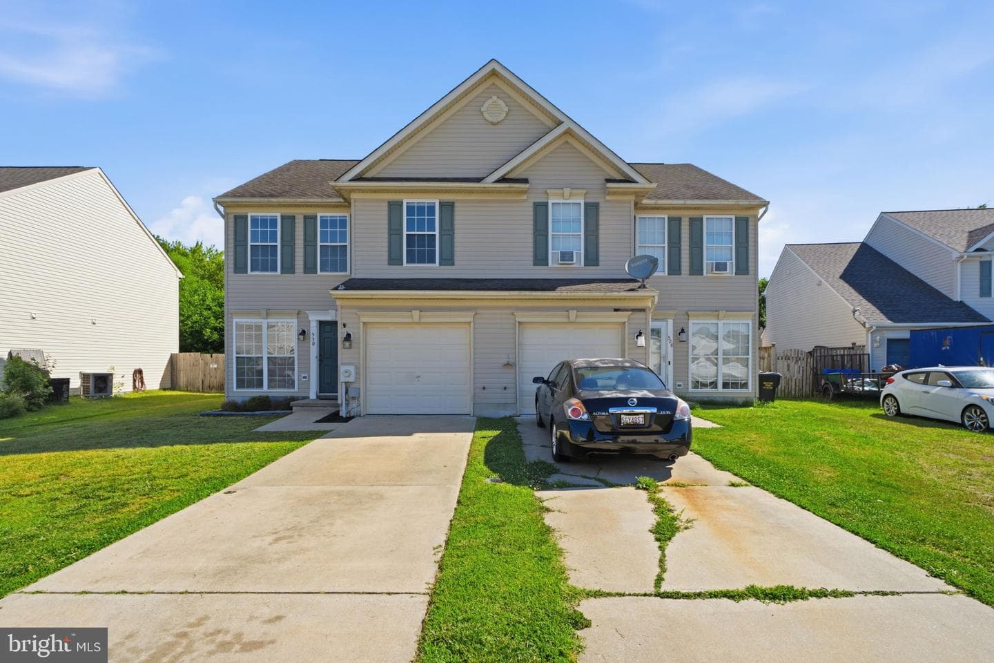530 Vaughn Avenue photo 4