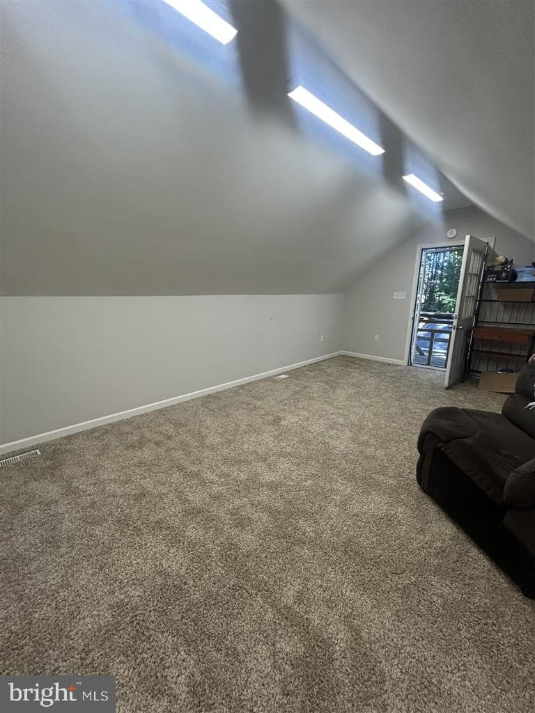 2691 Lorraine Avenue photo 22