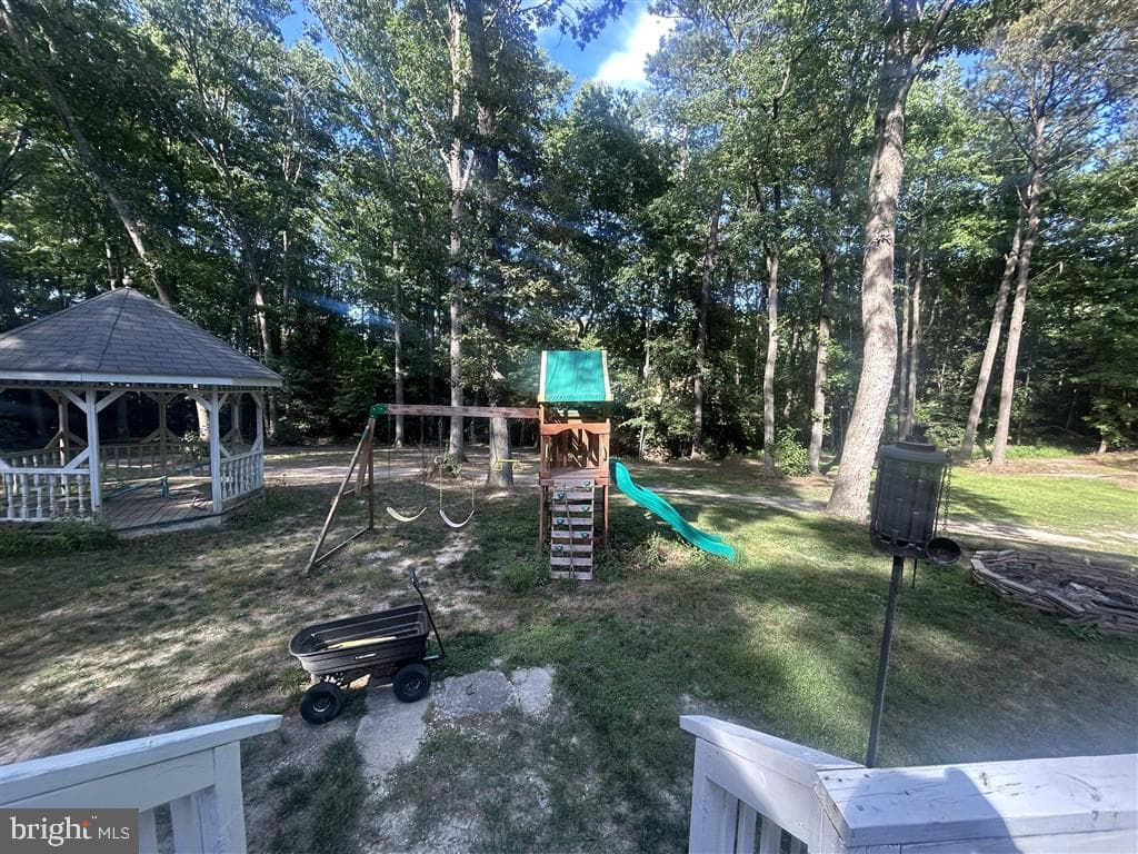 2691 Lorraine Avenue photo 5