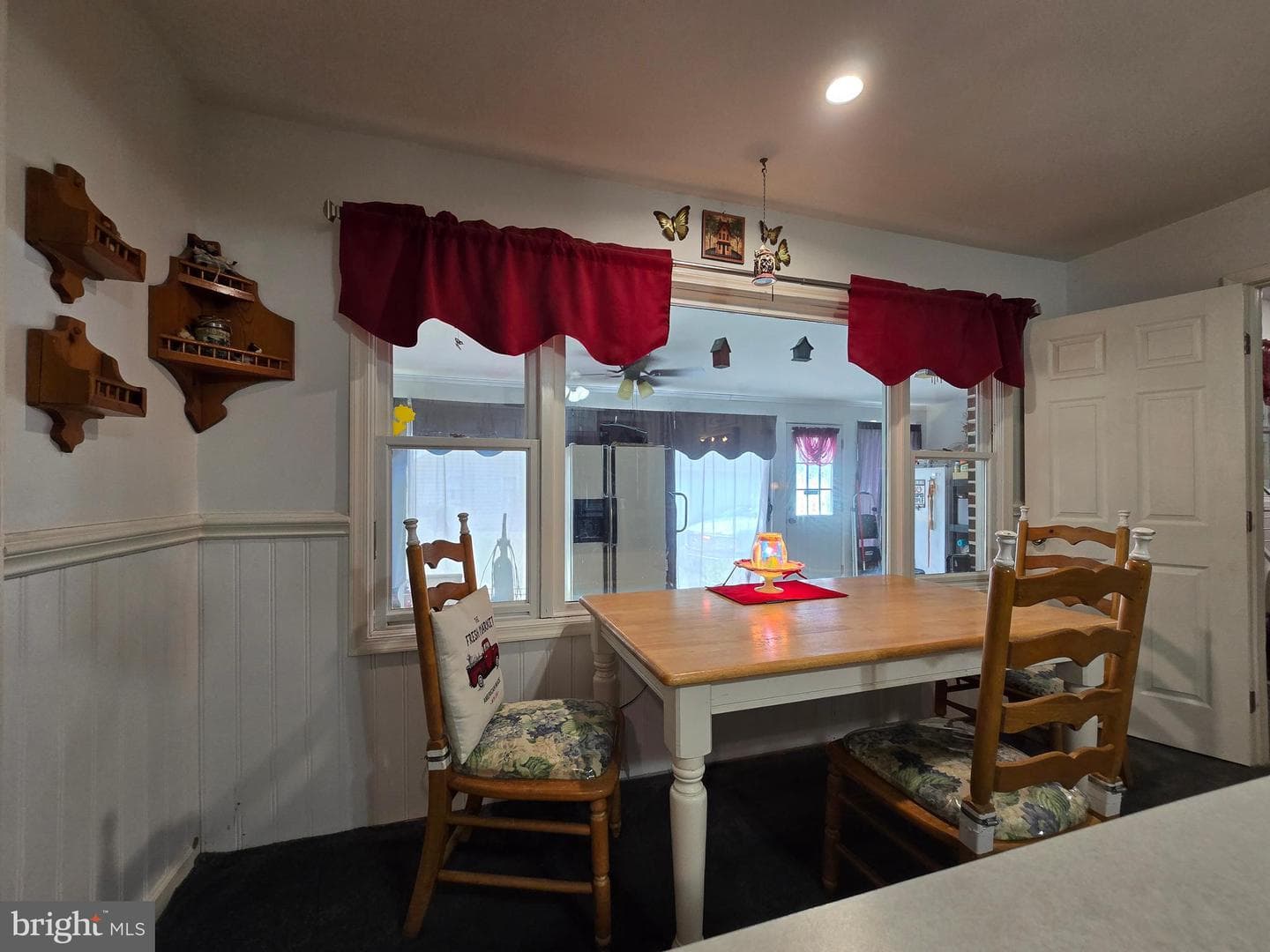 104 Charlotte Avenue photo 23