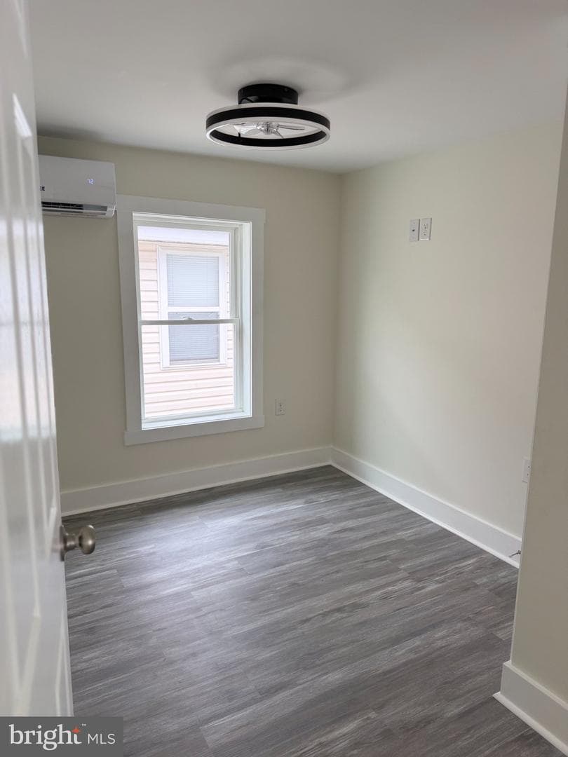 310 Park Avenue photo 8
