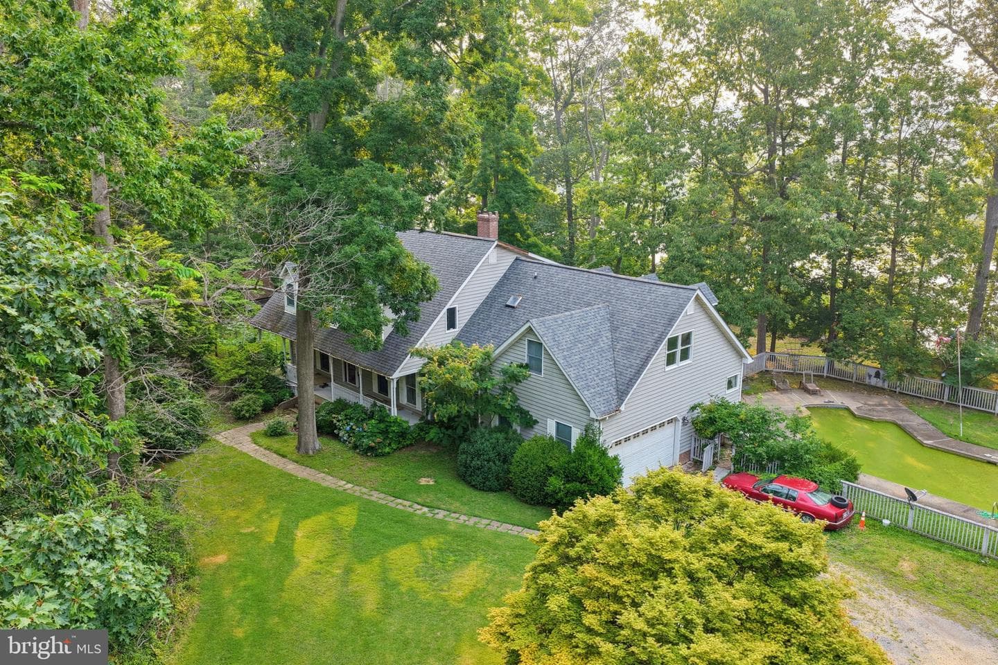 8821 Dorothy Lane photo 3
