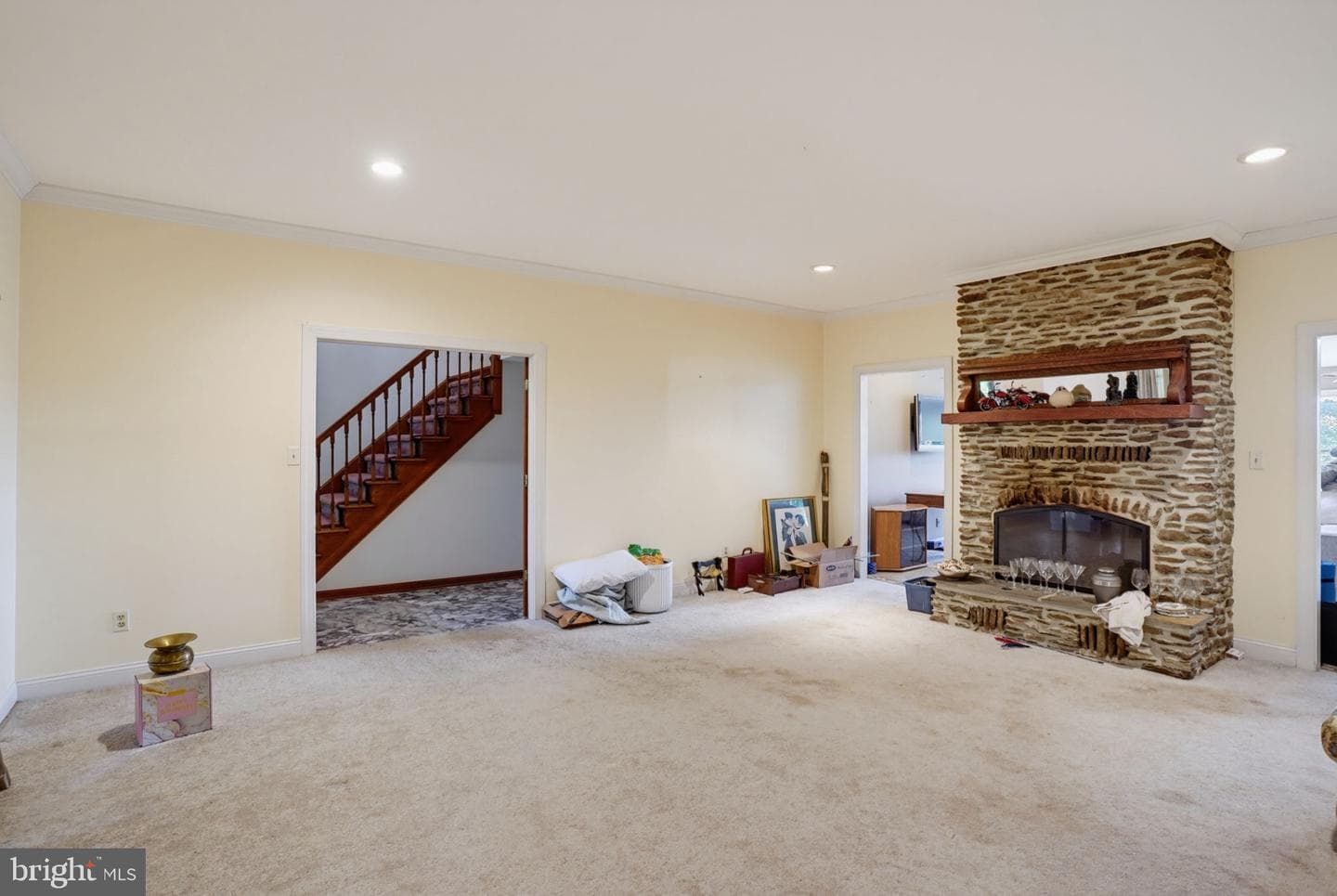 8821 Dorothy Lane photo 34