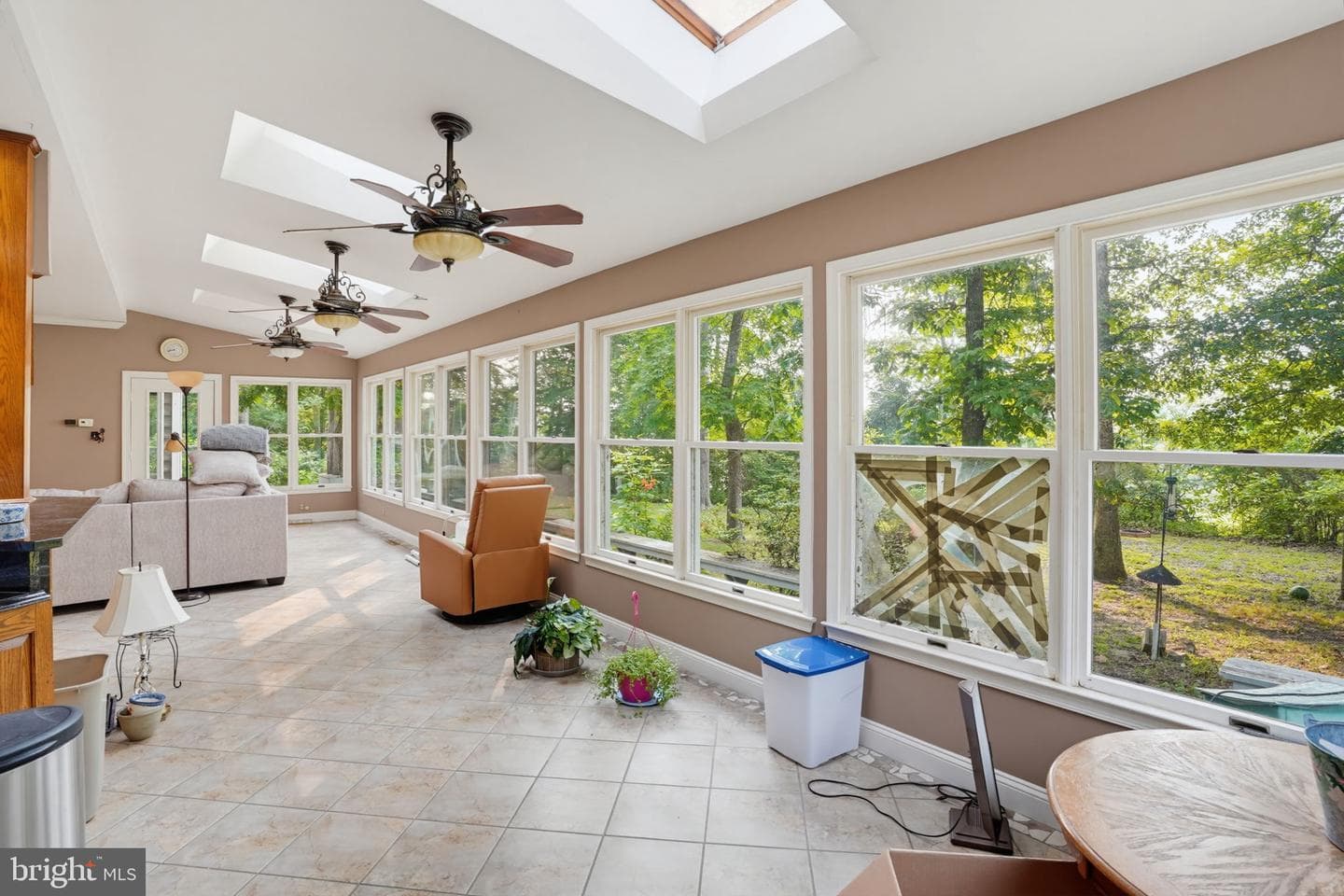 8821 Dorothy Lane photo 44