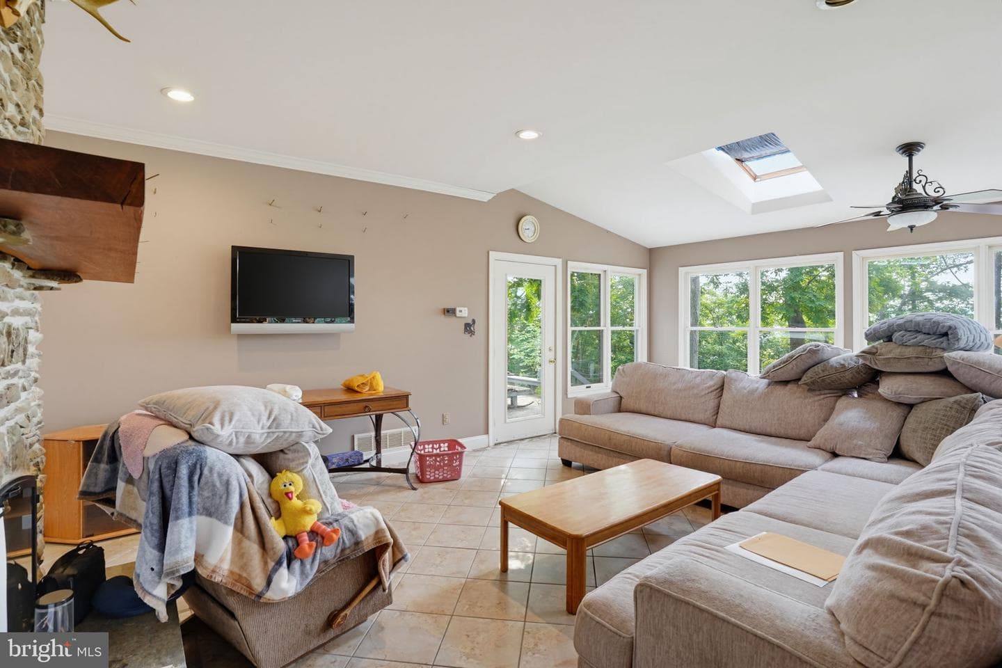 8821 Dorothy Lane photo 46