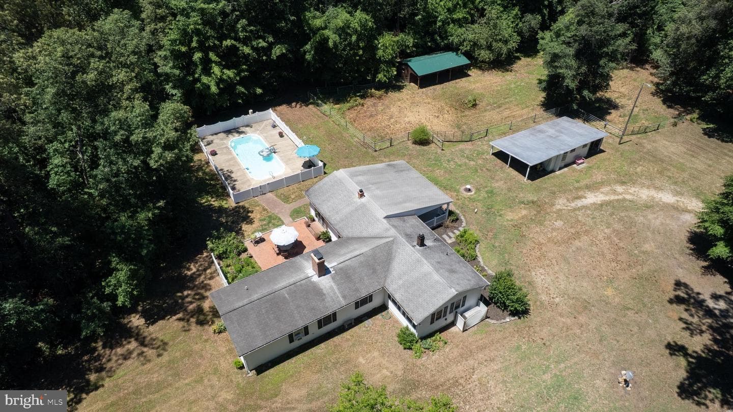 23130 Sparks Road Road photo 3