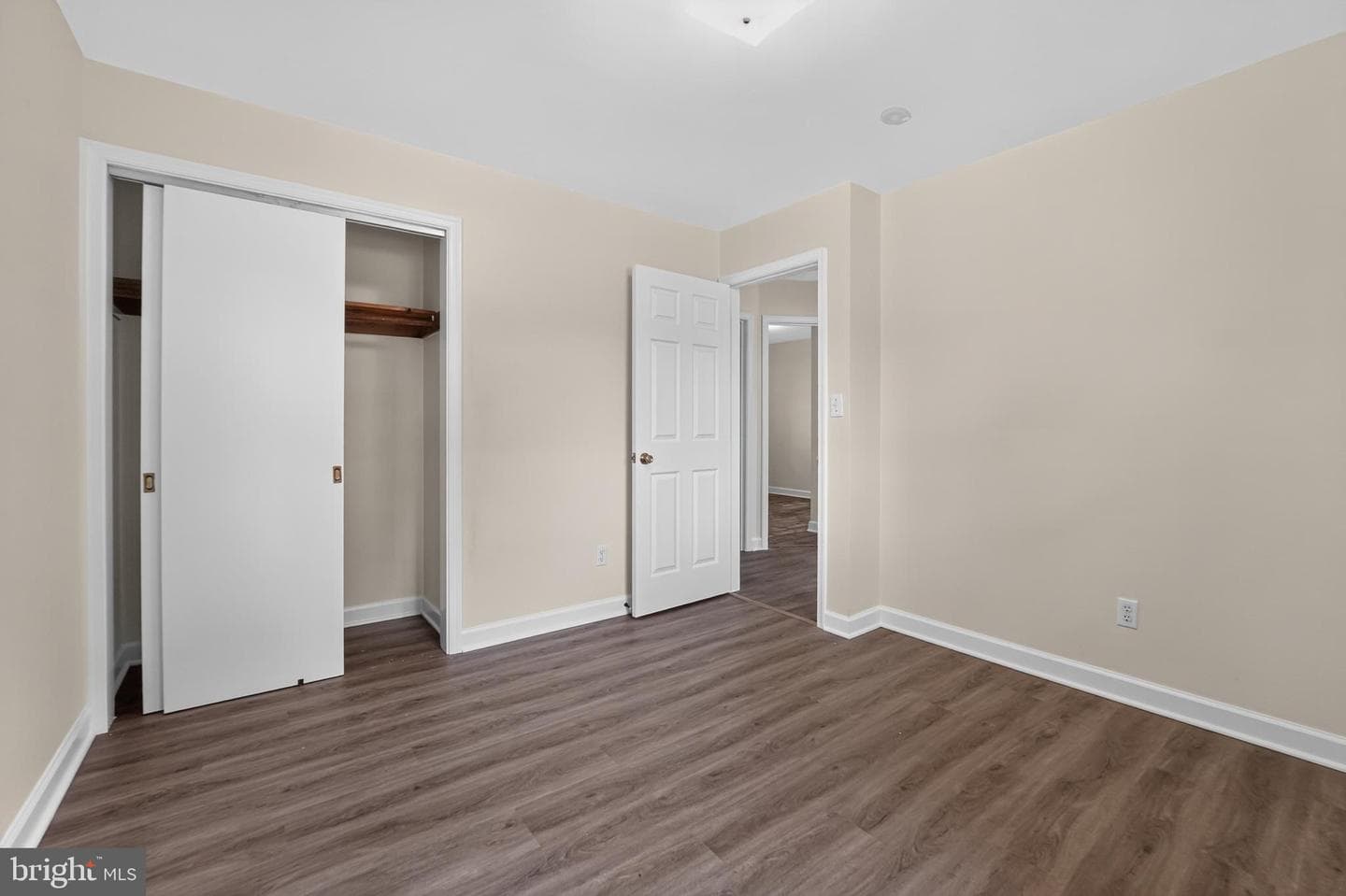 23884 Bridgetown Road photo 33