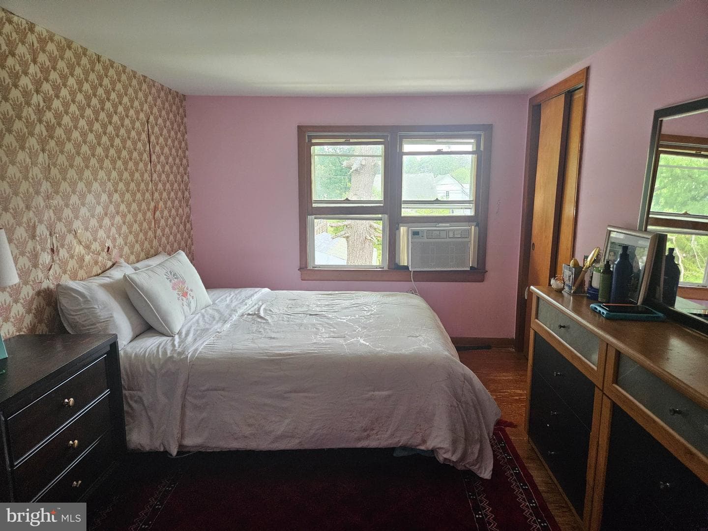 108 N Academy Street N photo 23
