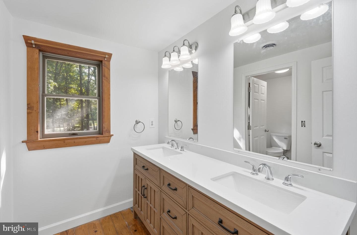 14631 Fox Chase Circle photo 33