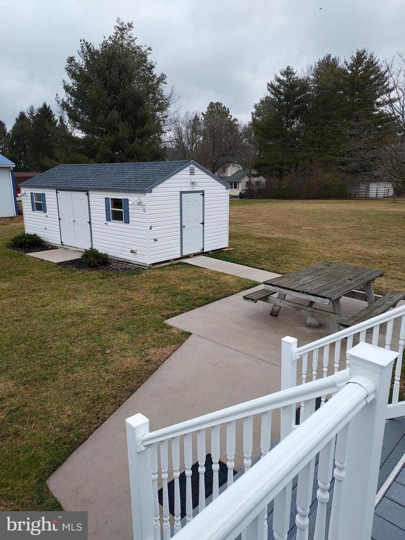 2121 Don Avenue photo 18