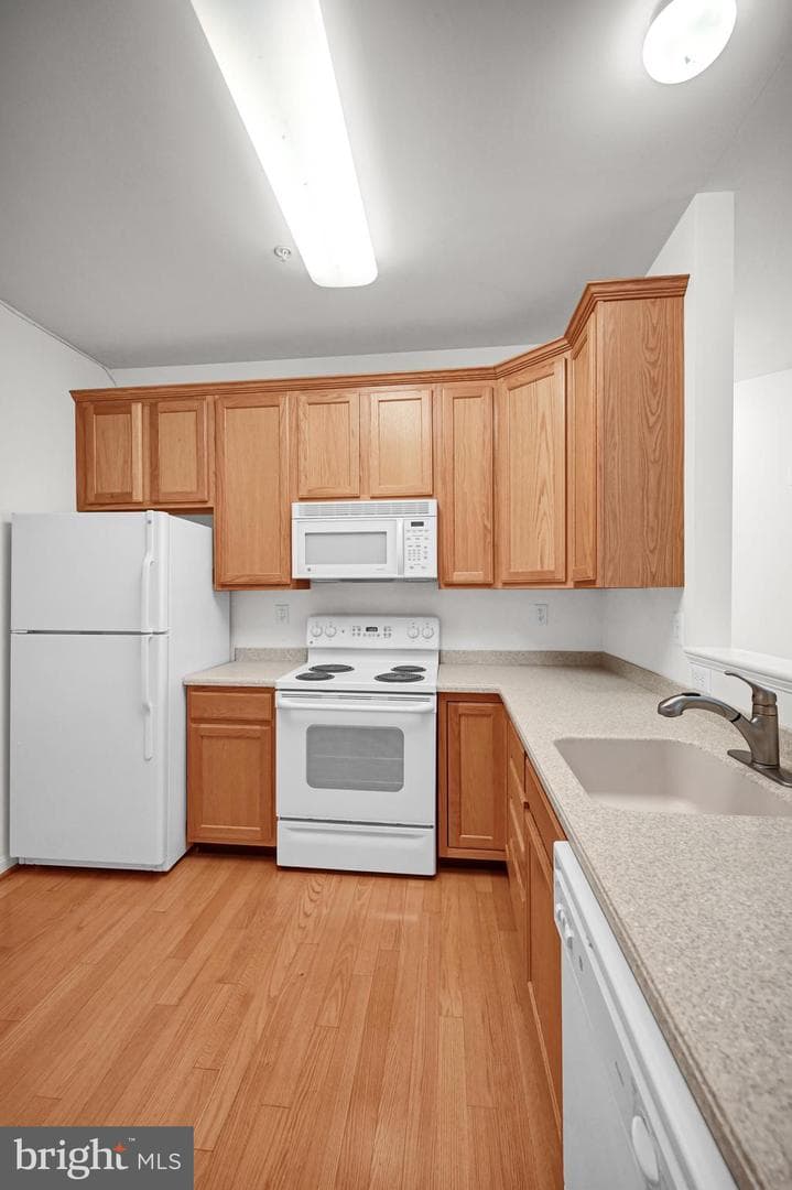 1595 Homeland Drive #3b photo 14