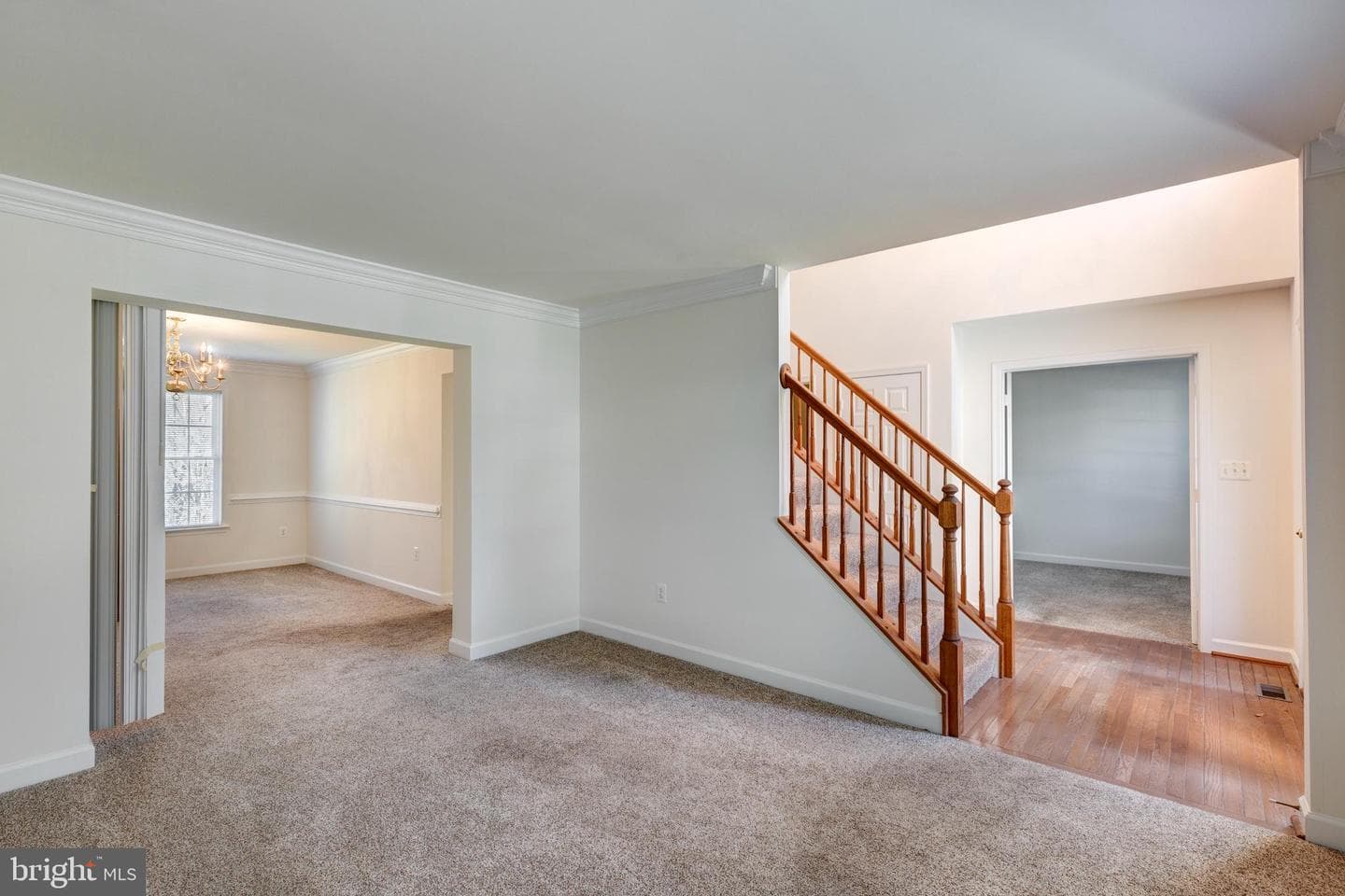 7680 Swallow Road photo 18