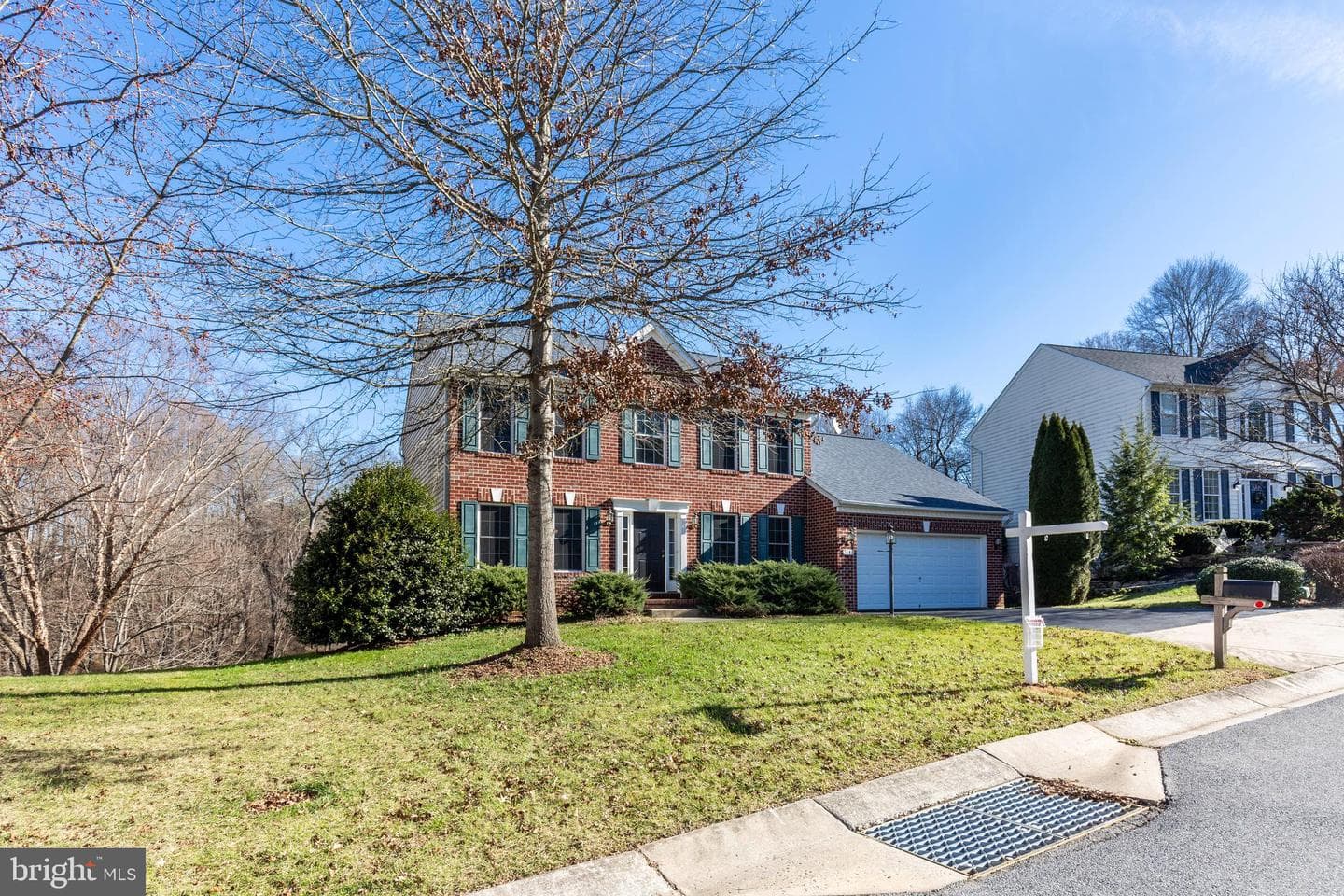 7680 Swallow Road photo 2