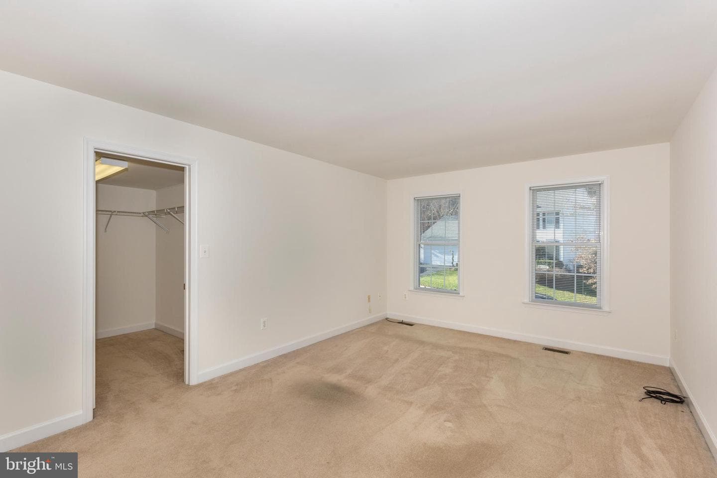 7680 Swallow Road photo 36