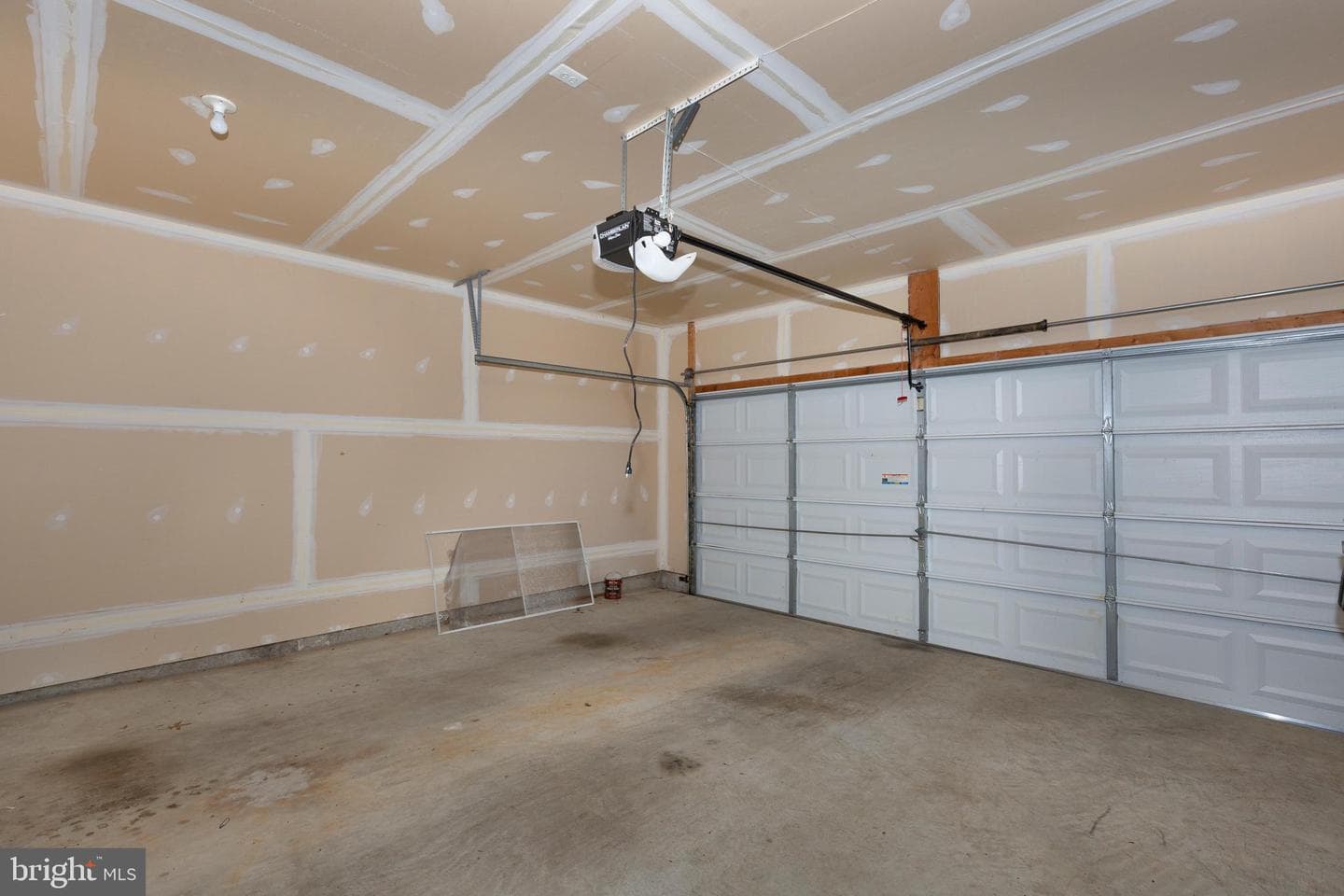 7680 Swallow Road photo 55