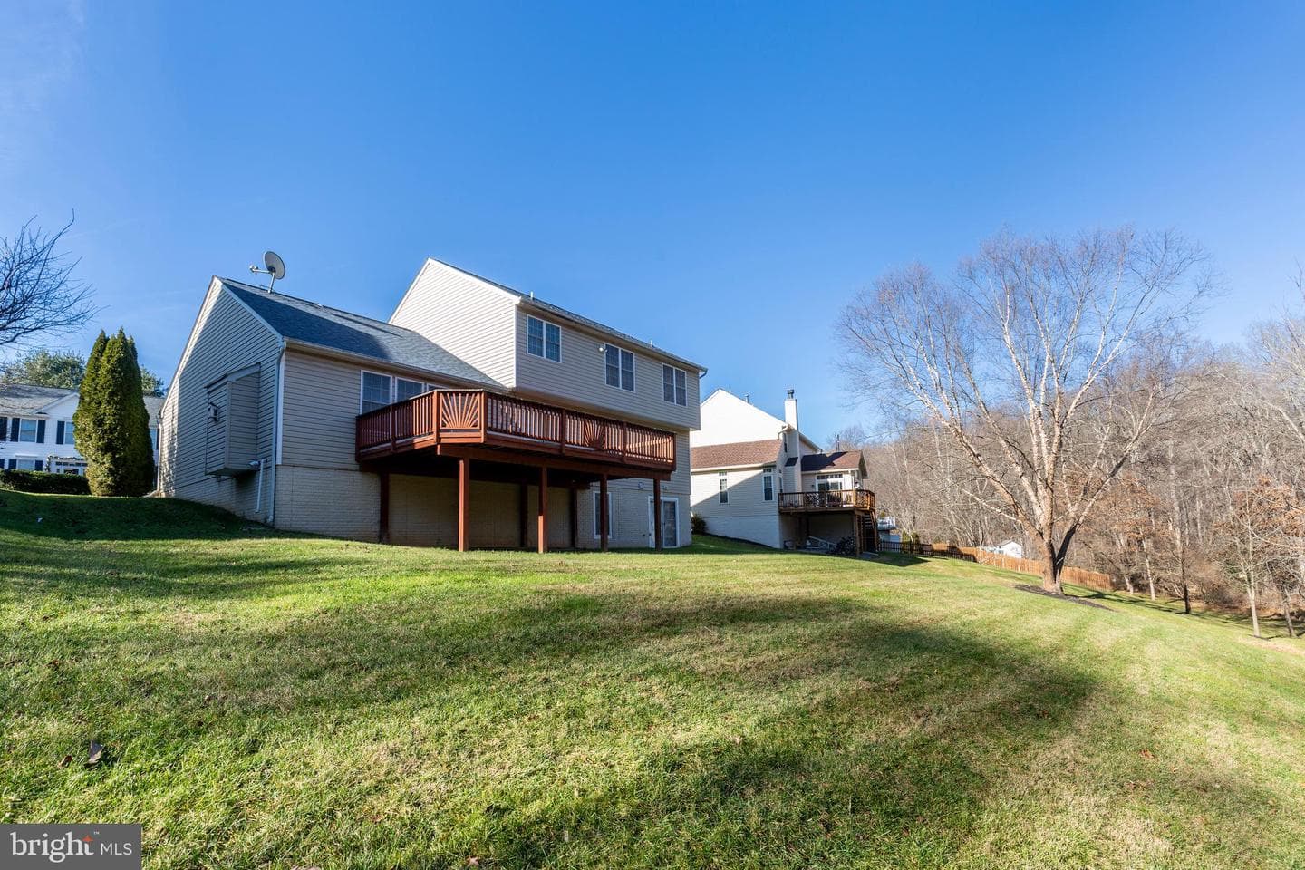 7680 Swallow Road photo 7