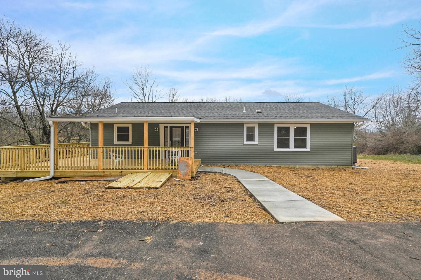 4243 Old Hanover Road photo 2