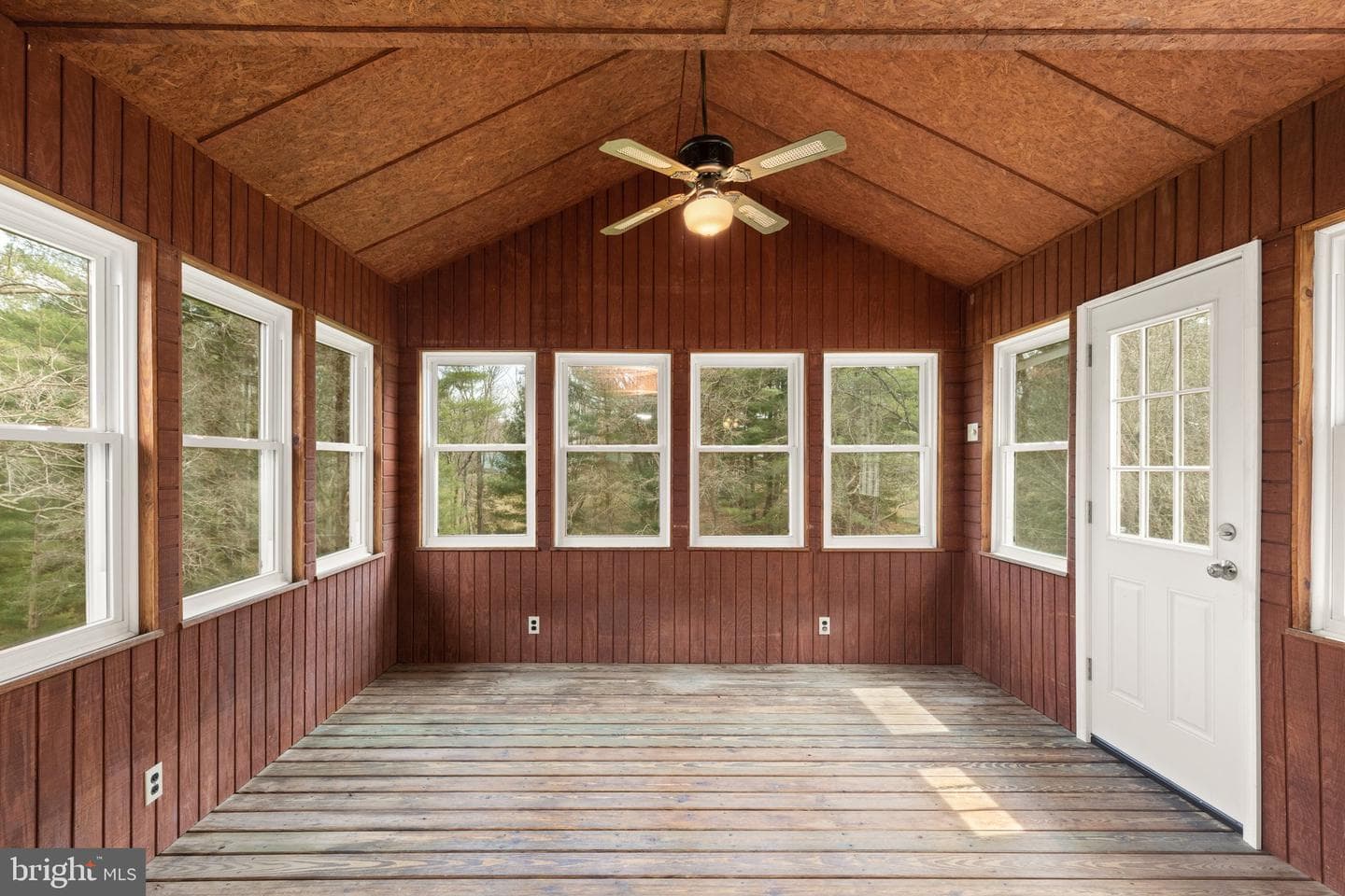 5318 Wendy Road photo 9