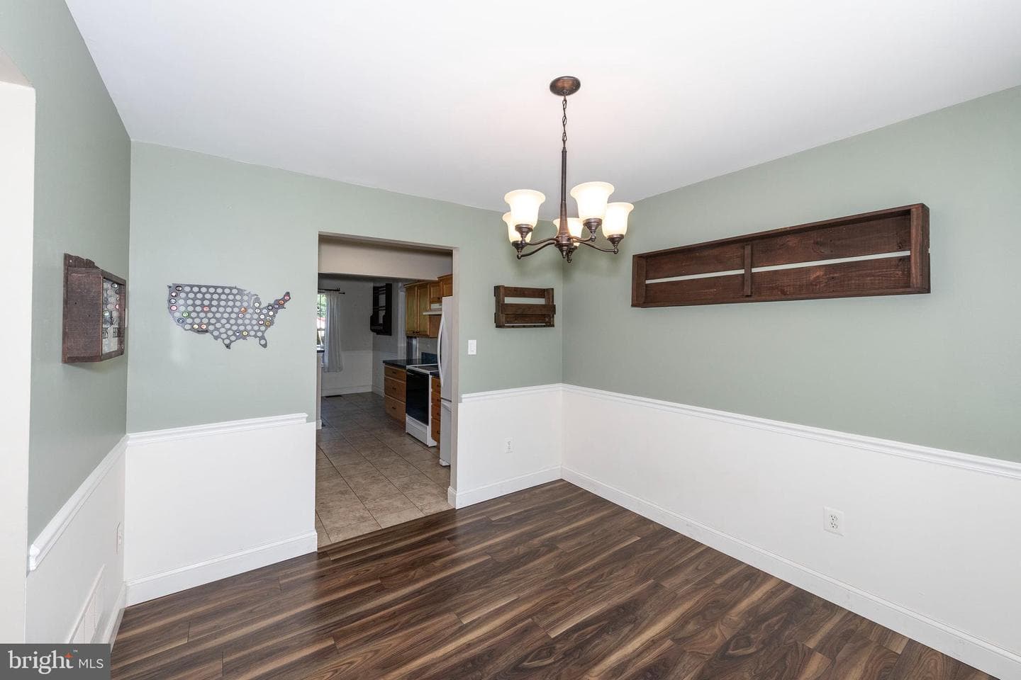 87 Crimson Avenue photo 11