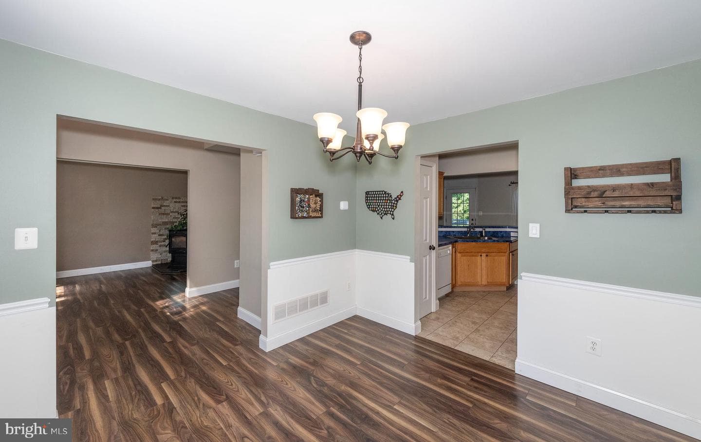 87 Crimson Avenue photo 12