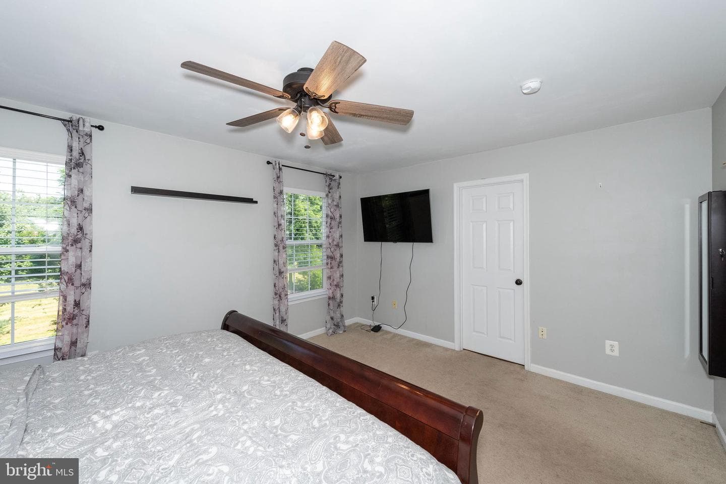 87 Crimson Avenue photo 24