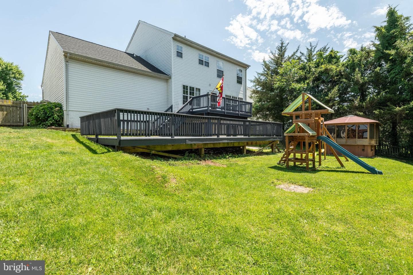 87 Crimson Avenue photo 39