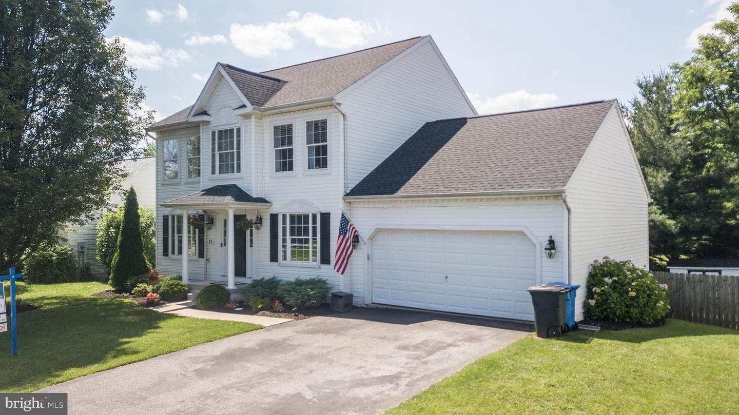 87 Crimson Avenue photo 4