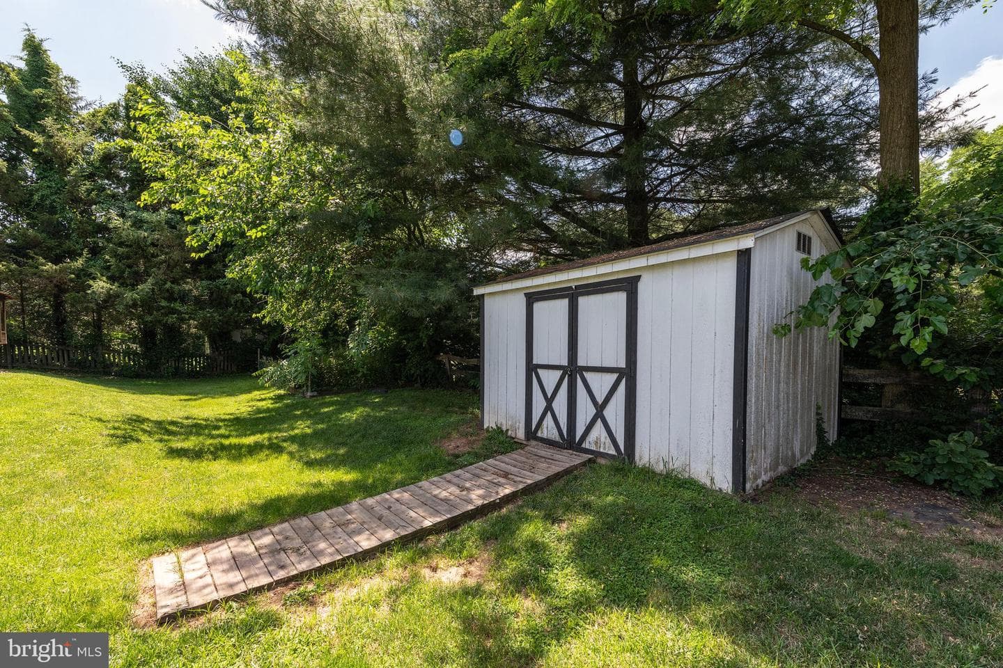 87 Crimson Avenue photo 51