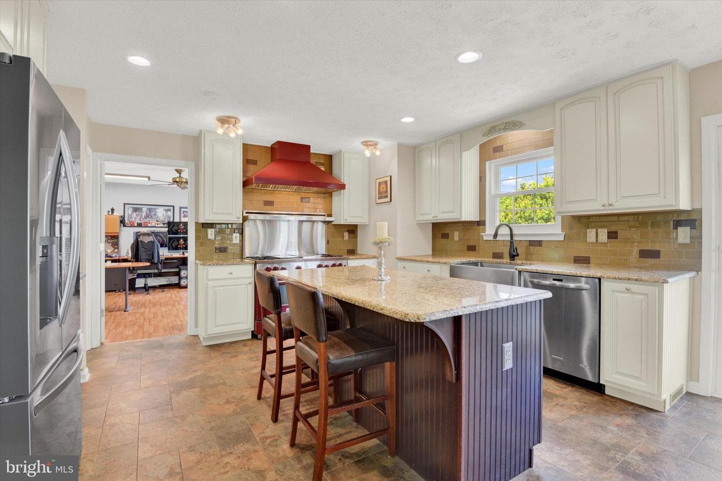 4430 Hayfield Drive photo 8