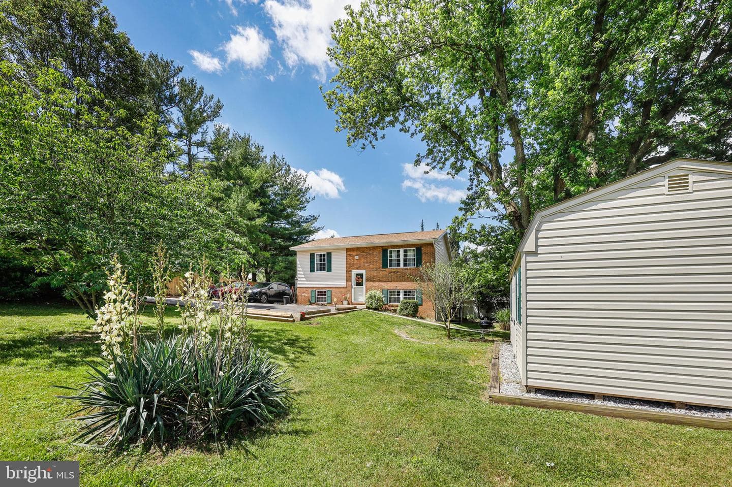 852 N Houcksville Road photo 23
