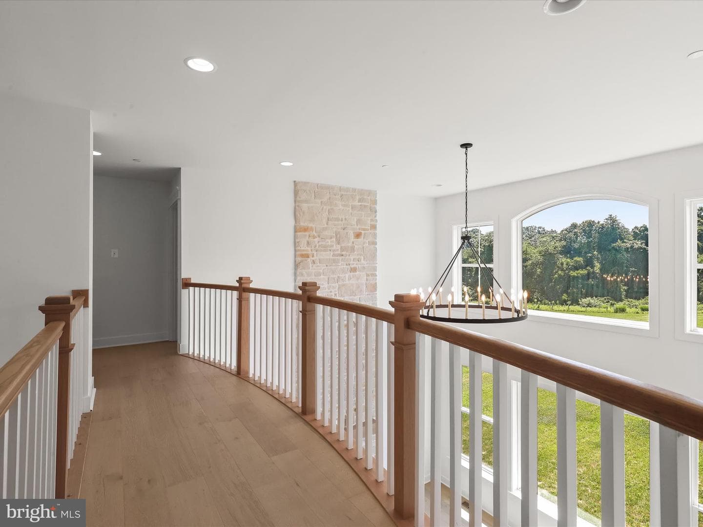 2502 Triumph Drive photo 42