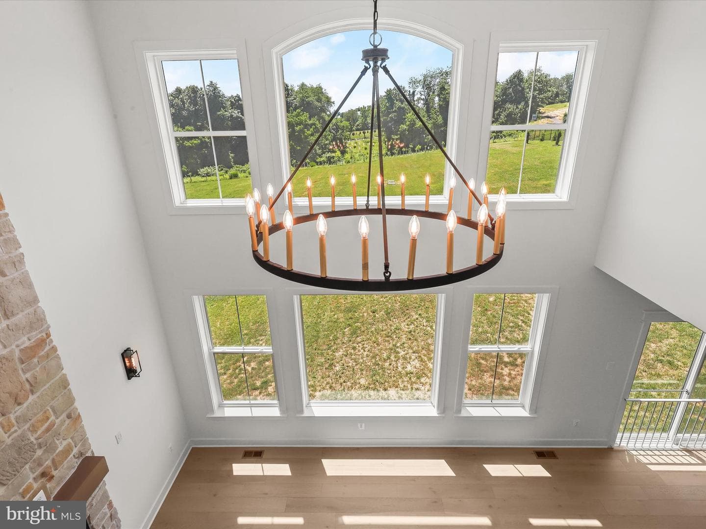 2502 Triumph Drive photo 44