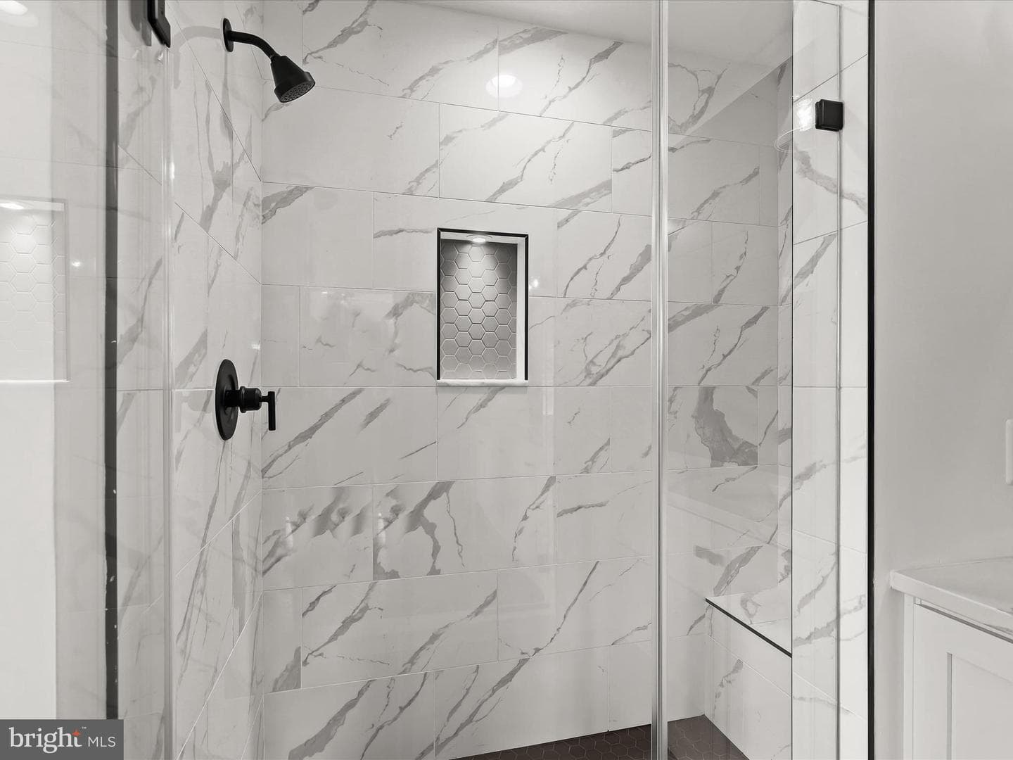 2502 Triumph Drive photo 54