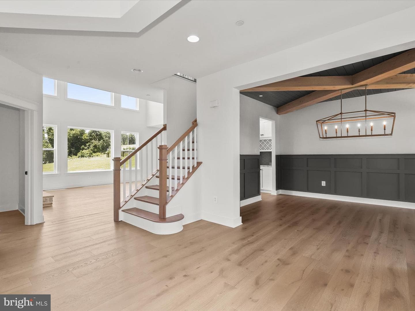 2502 Triumph Drive photo 7