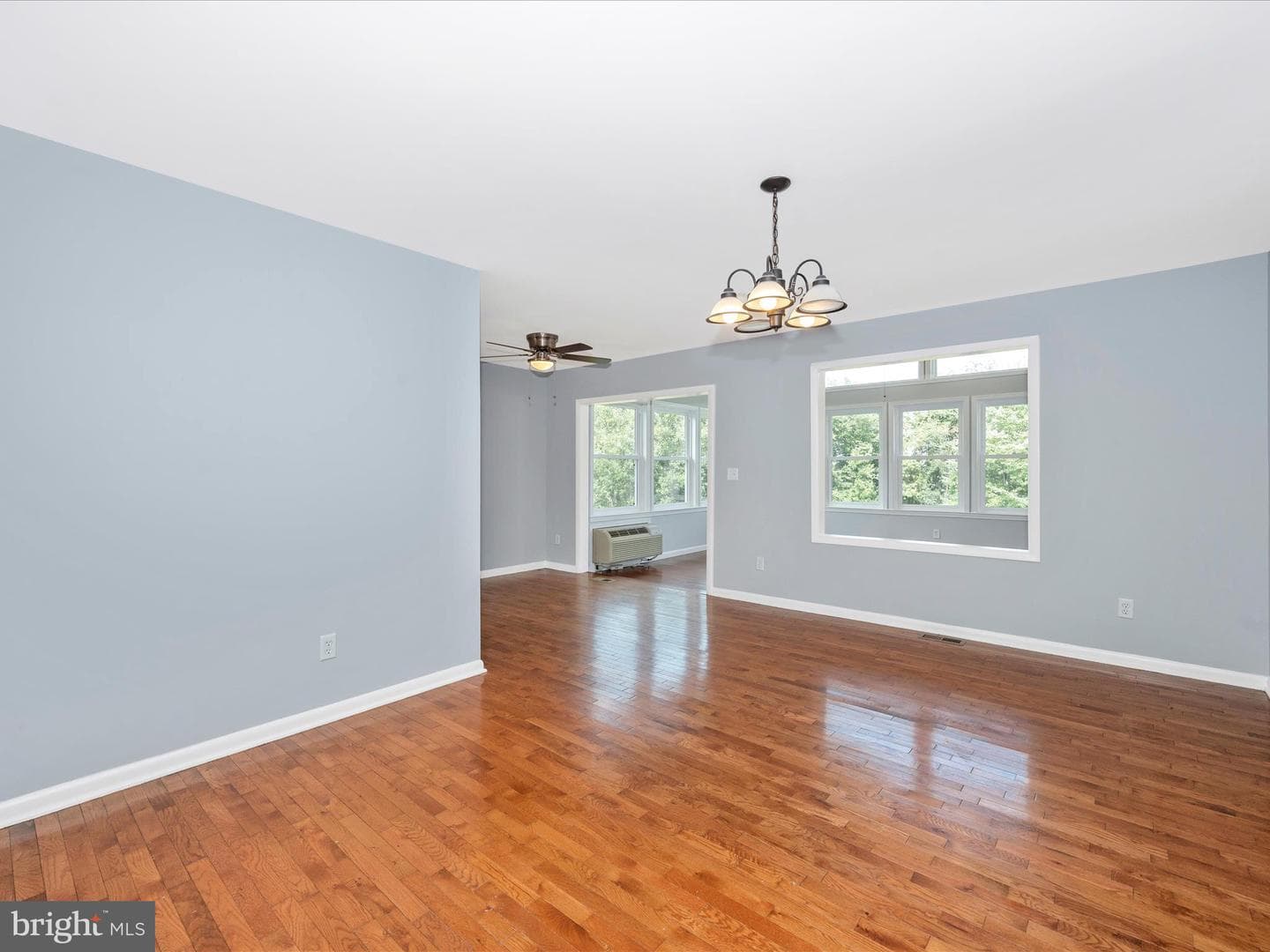 5415 Woodbine Road photo 5