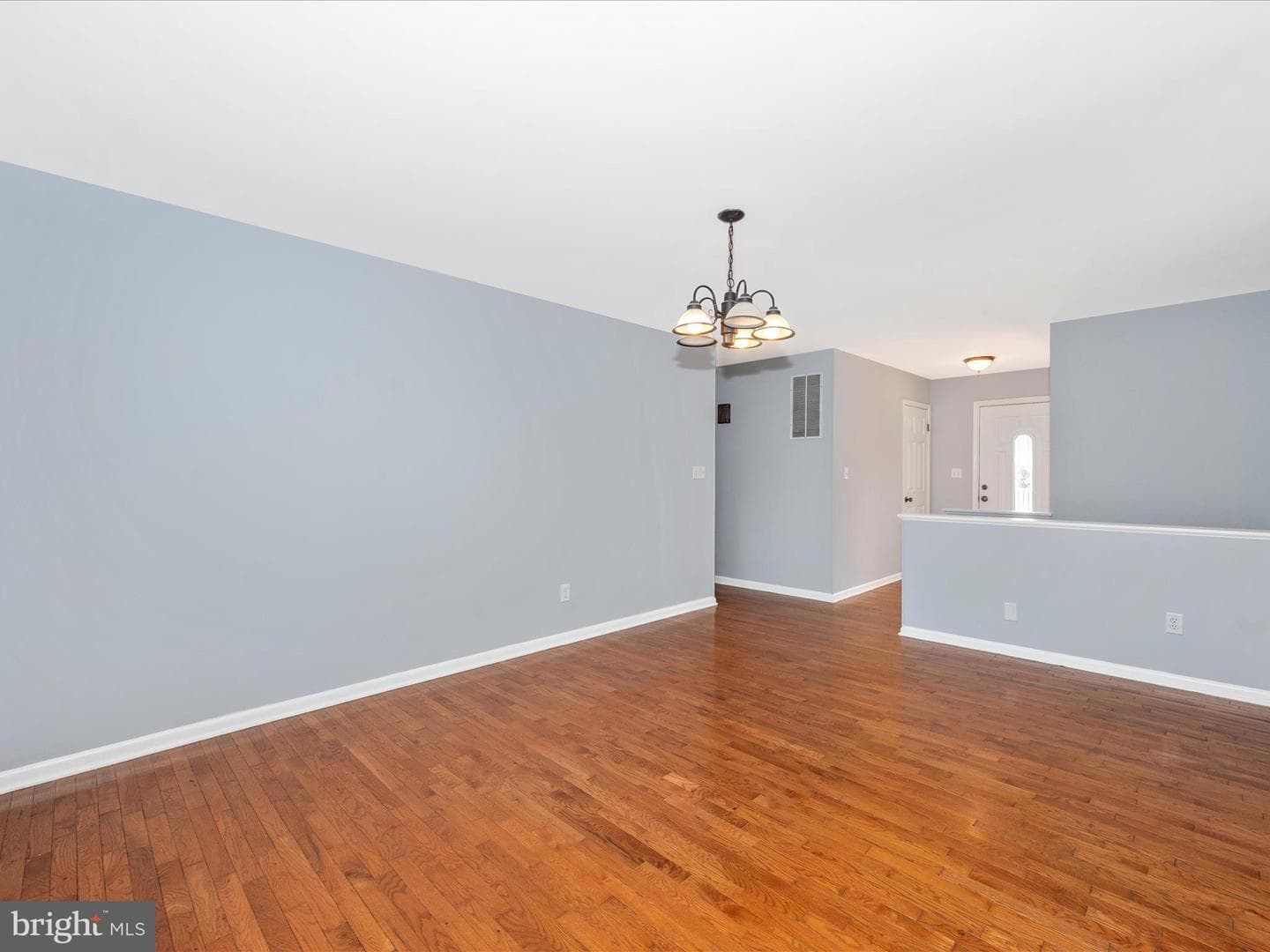 5415 Woodbine Road photo 6
