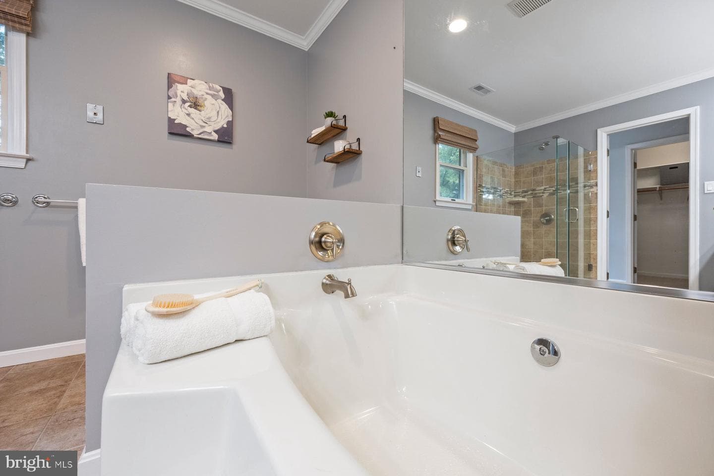 2420 Twin Knolls Circle photo 20