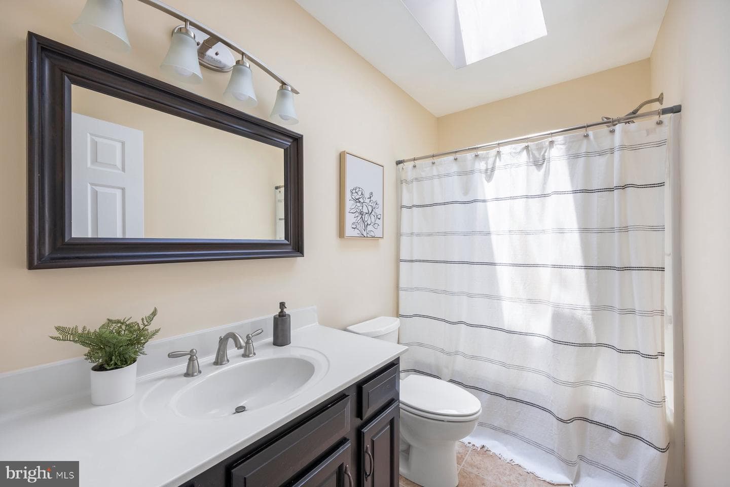 2420 Twin Knolls Circle photo 26