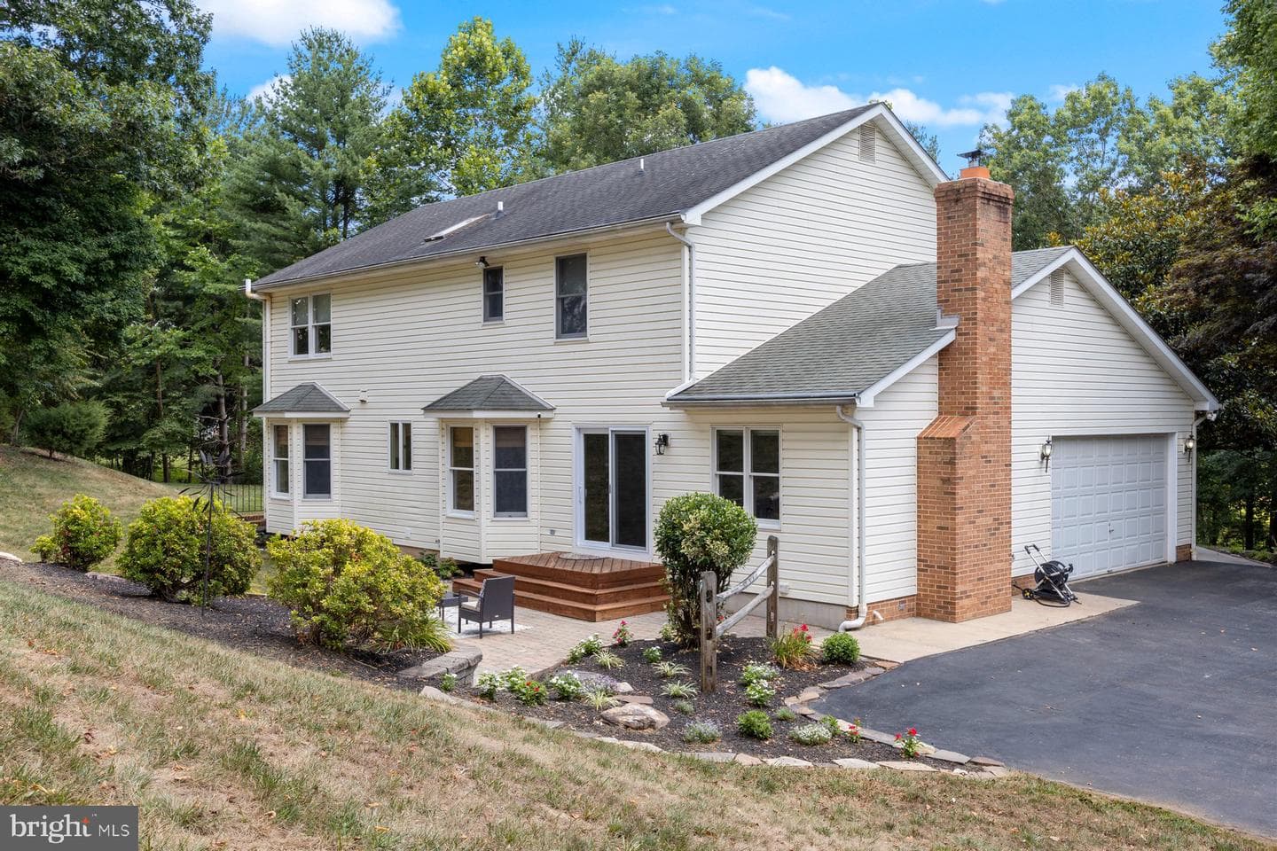 2420 Twin Knolls Circle photo 34