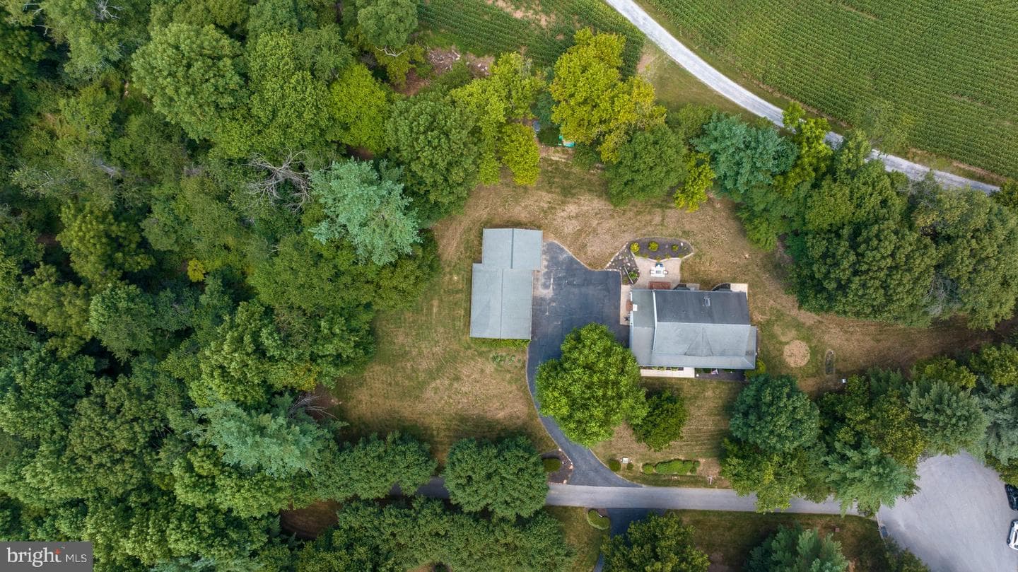 2420 Twin Knolls Circle photo 40
